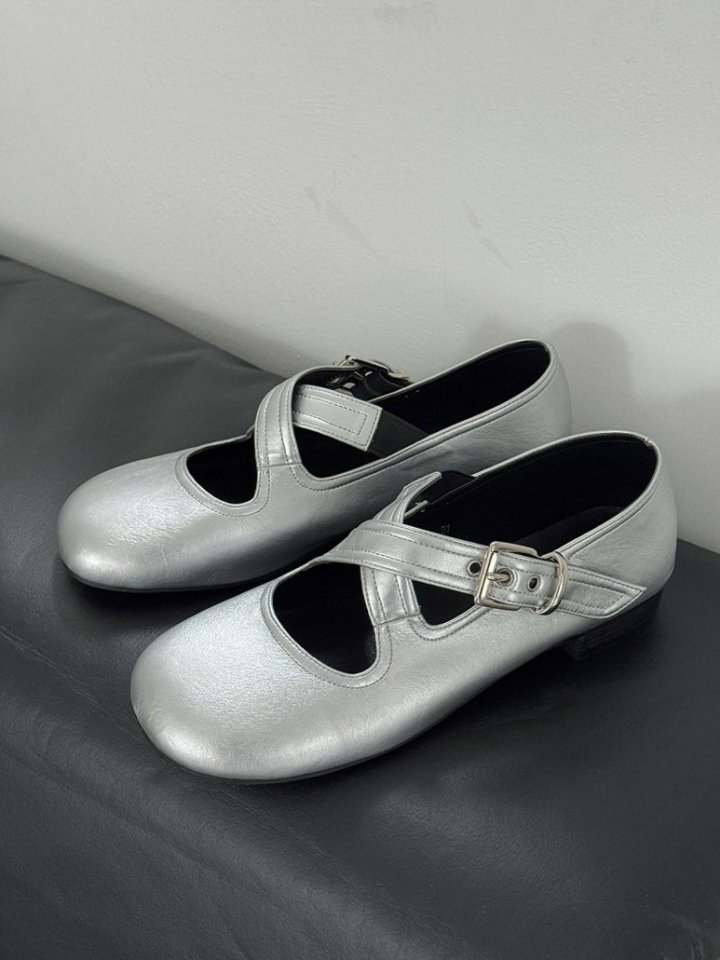 Vade - Korean Women Fashion - #momslook - Cross Strap Square Mary Jane Flats - 5