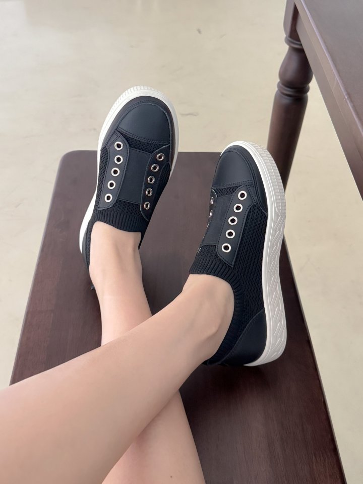 Vade - Korean Women Fashion - #pursuepretty - Banding Round Sneakers - 6