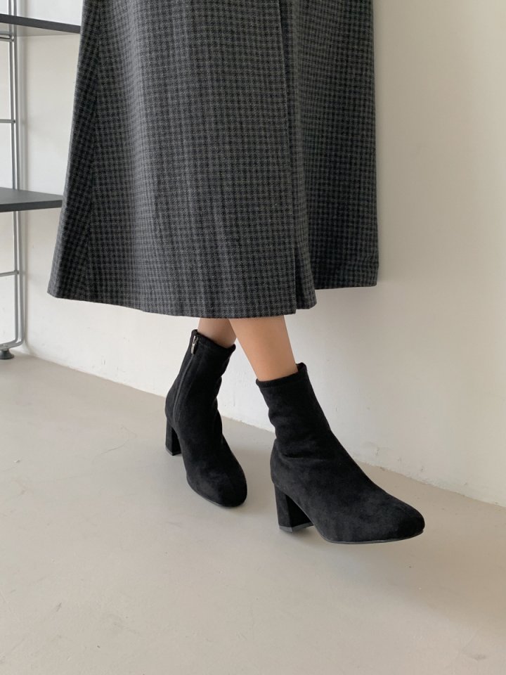 Vade - Korean Women Fashion - #pursuepretty - Ankle Middle Boots - 12