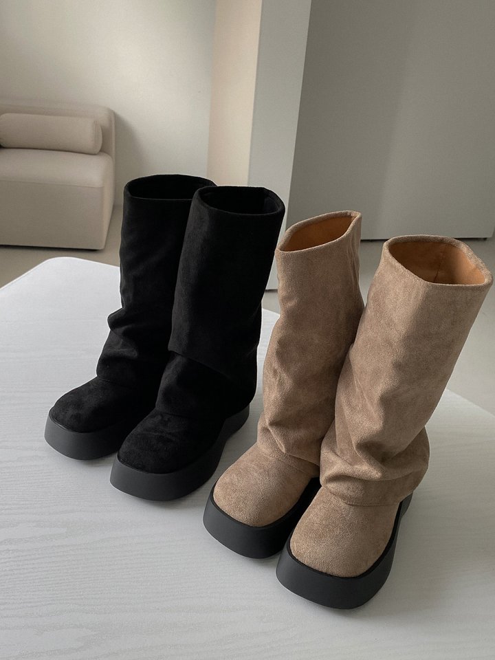 Vade - Korean Women Fashion - #restrostyle - Round Suede Half Mid Boots - 12