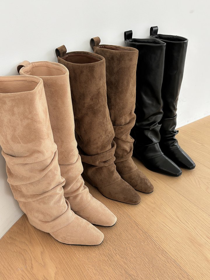 Vade - Korean Women Fashion - #romanticstyle - Pleated Mid Half Boots - 2