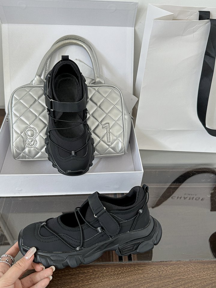 Vade - Korean Women Fashion - #romanticstyle - Strap Sneakers - 2
