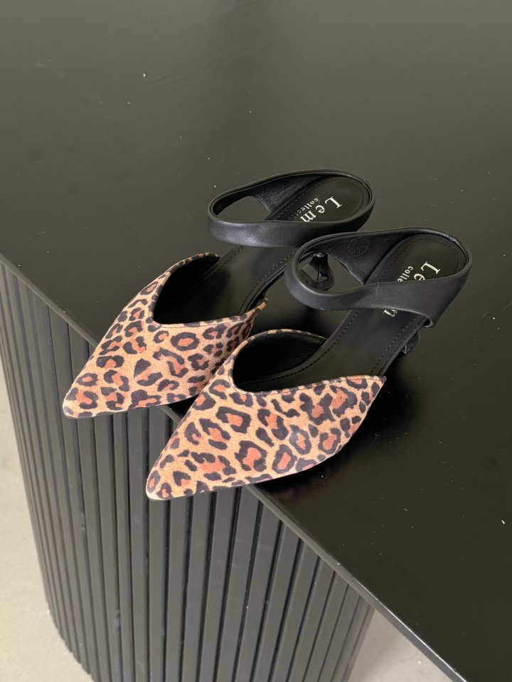 Vade - Korean Women Fashion - #romanticstyle - Two-Tone Stiletto Mule Heels - 3