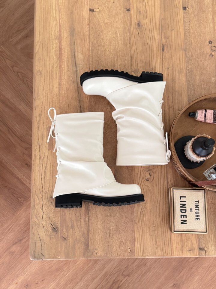 Vade - Korean Women Fashion - #romanticstyle - Round Point Half Boots - 4