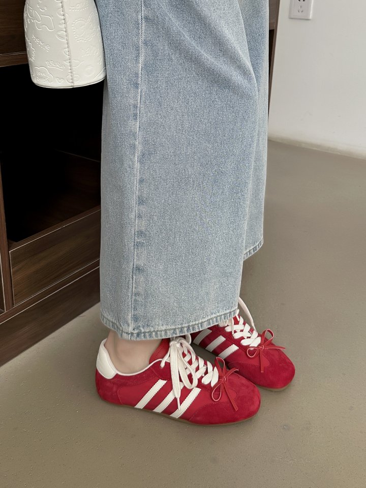 Vade - Korean Women Fashion - #romanticstyle - Cowhide Azel Sneakers - 4