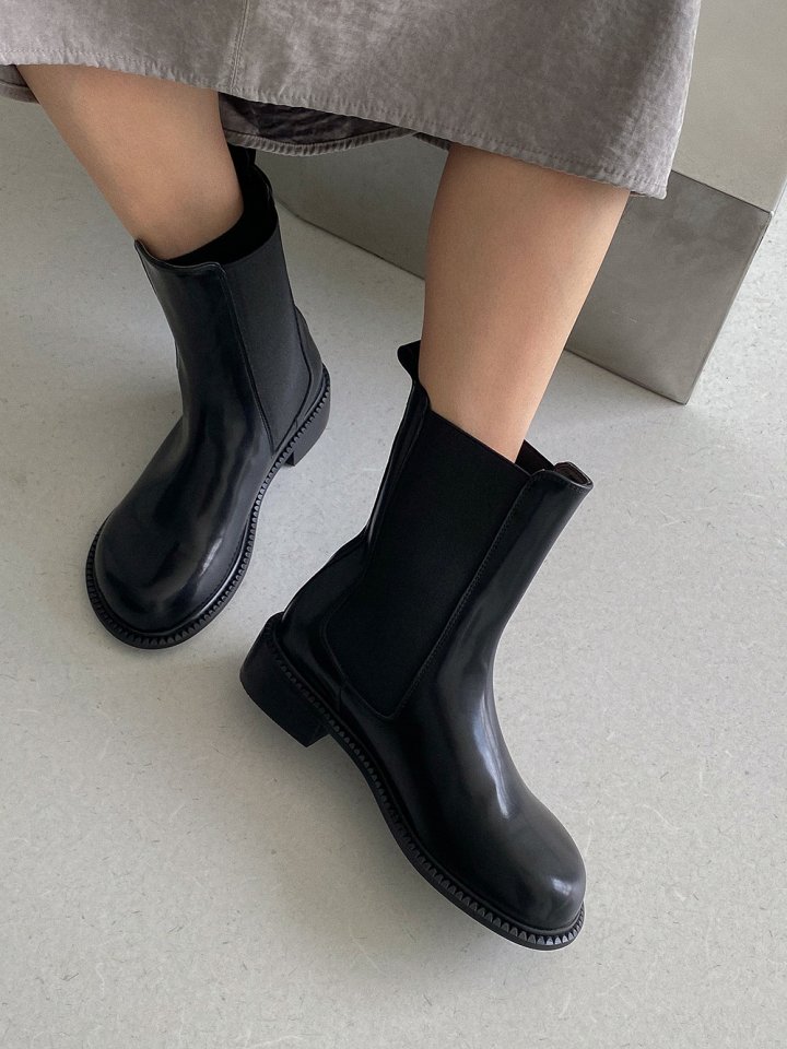 Vade - Korean Women Fashion - #thatsdarling - Basic Half Mid Boots