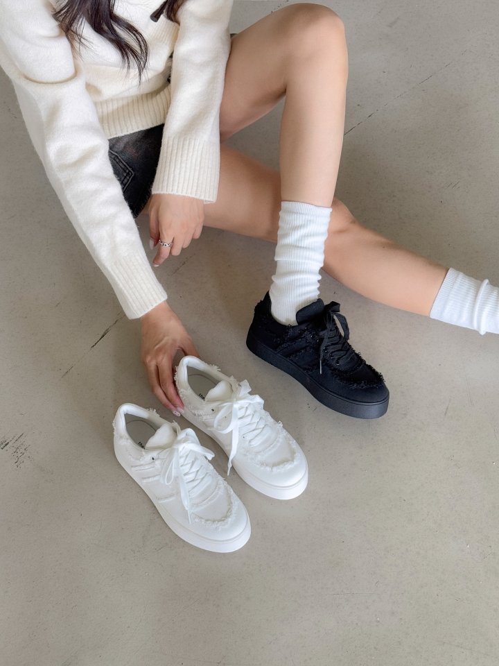 Vade - Korean Women Fashion - #thatsdarling - Denim Point Unique Sneakers - 3