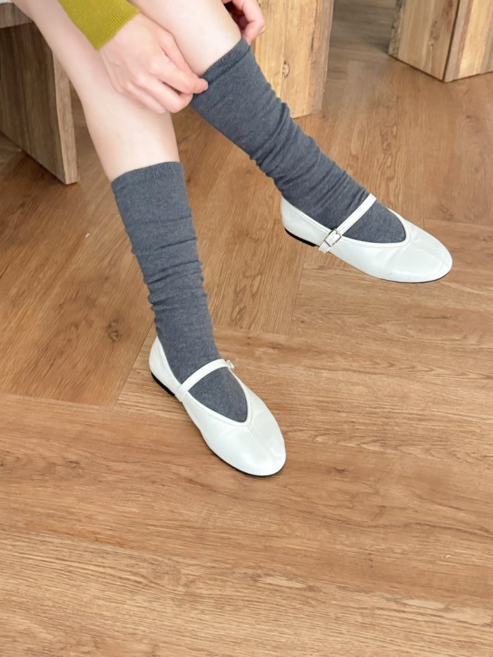 Vade - Korean Women Fashion - #shopsmall - Simple Mary Jane Flats - 4