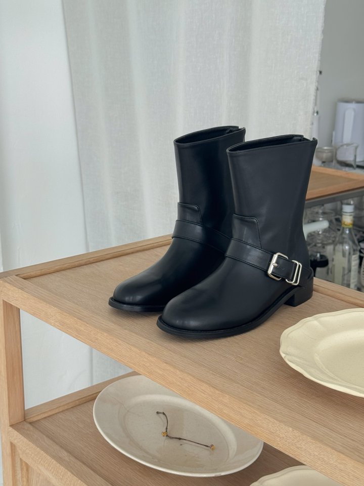 Vade - Korean Women Fashion - #thelittlethings - Velcro Ankle Boots - 6