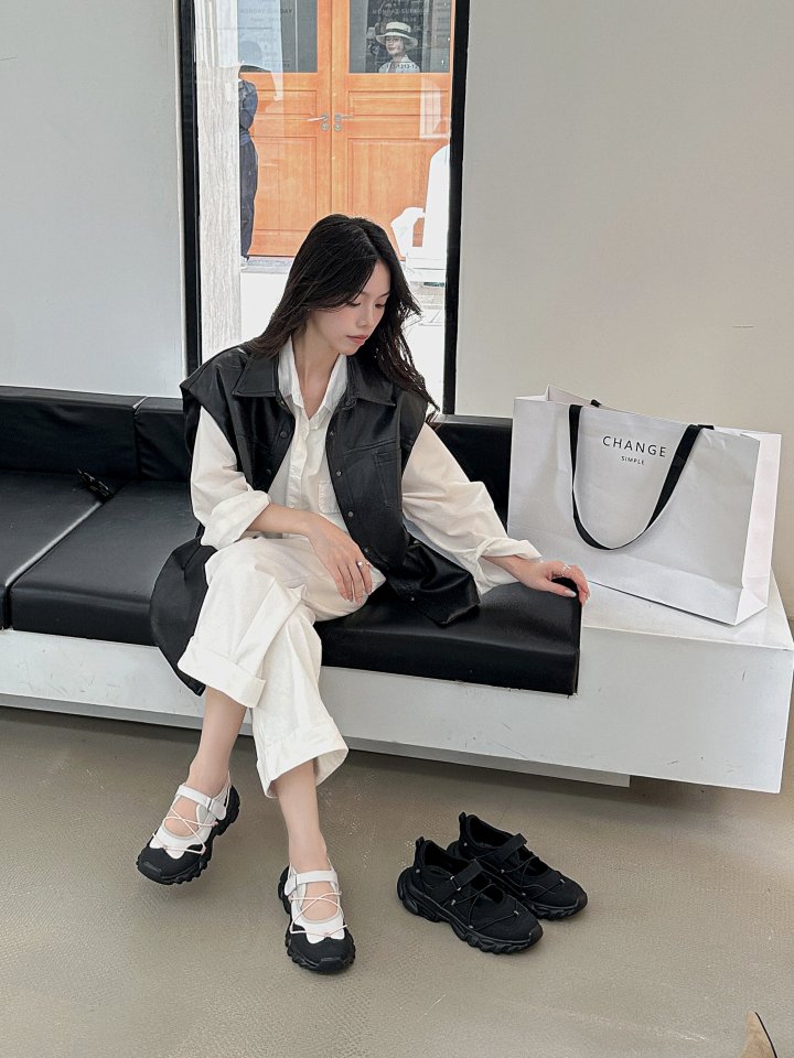 Vade - Korean Women Fashion - #thelittlethings - Strap Sneakers - 5