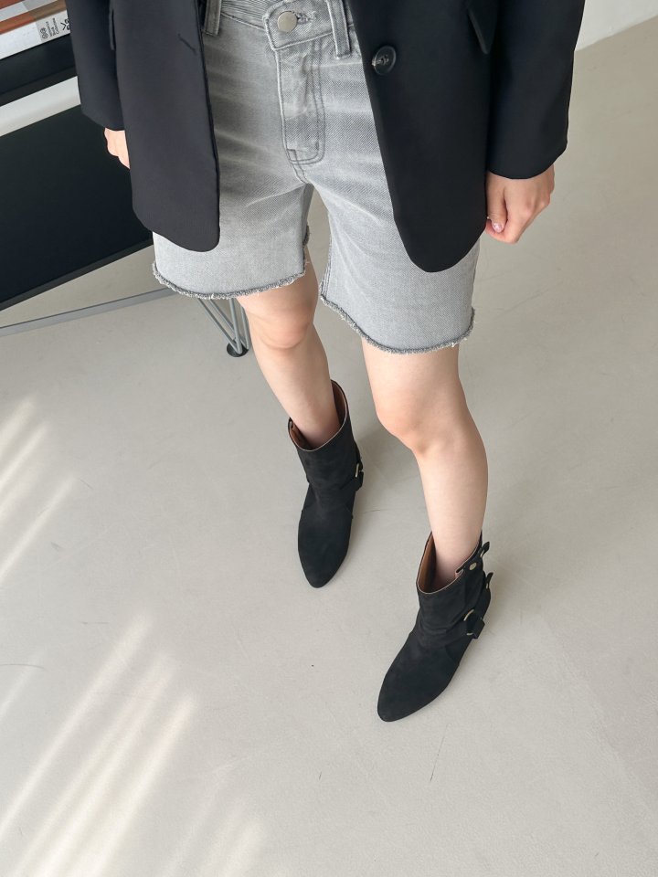 Vade - Korean Women Fashion - #thelittlethings - Buckle Strap Boots - 8