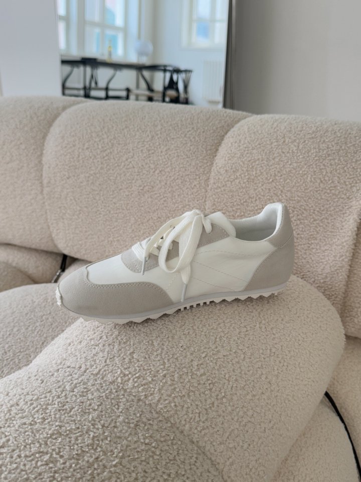 Vade - Korean Women Fashion - #vintageinspired - Slim Sneakers - 9