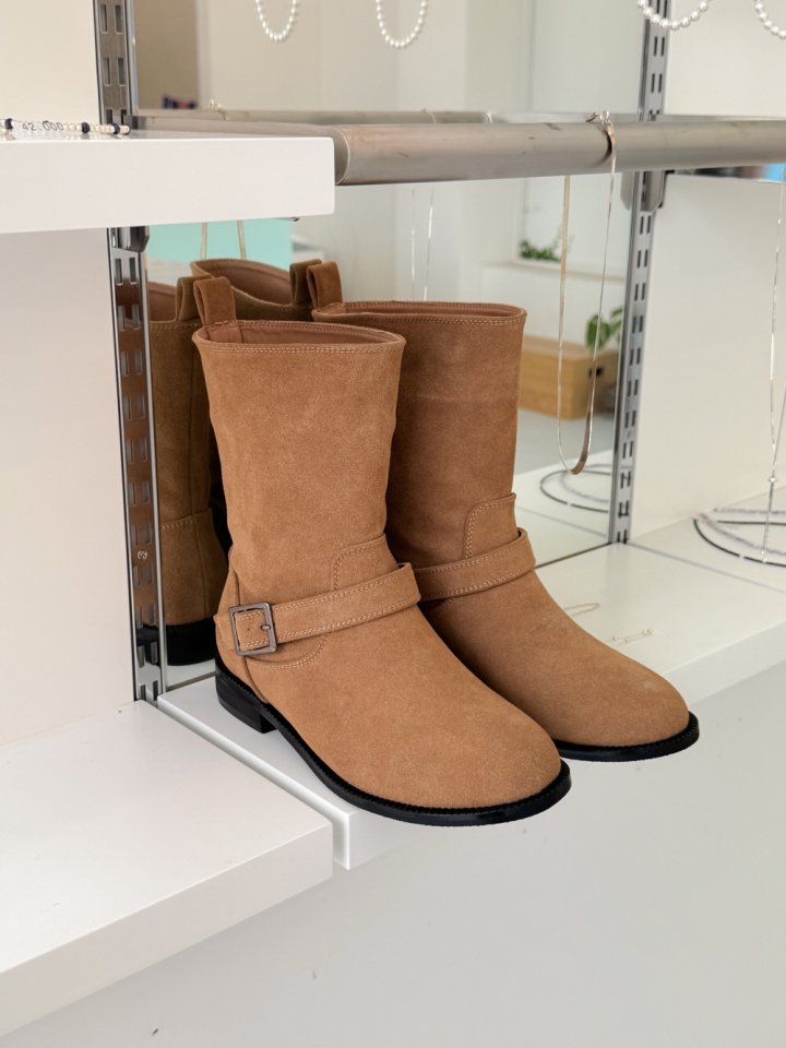 Vade - Korean Women Fashion - #vintageinspired - Mid Half Suede Boots - 7
