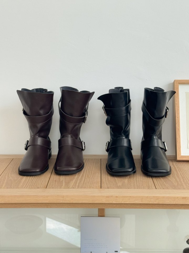 Vade - Korean Women Fashion - #vintageinspired - Velcro Buckle Half Mid Boots - 4
