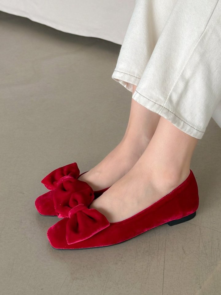 Vade - Korean Women Fashion - #vintagekidsstyle - Ribbon Basic Suede Flats - 9