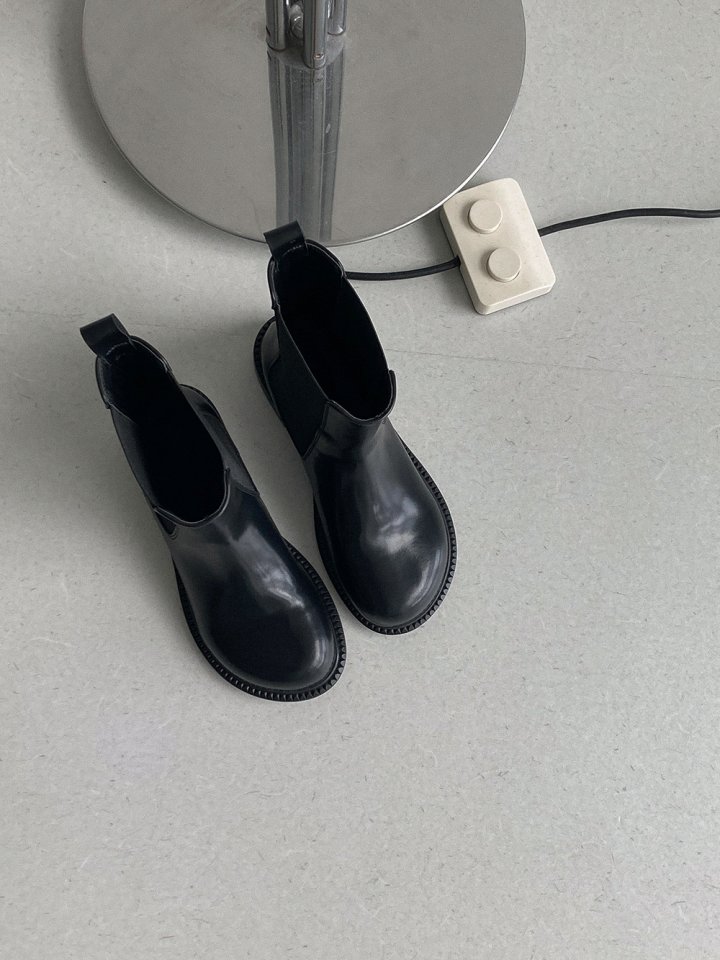 Vade - Korean Women Fashion - #womensfashion - Basic Half Mid Boots - 12