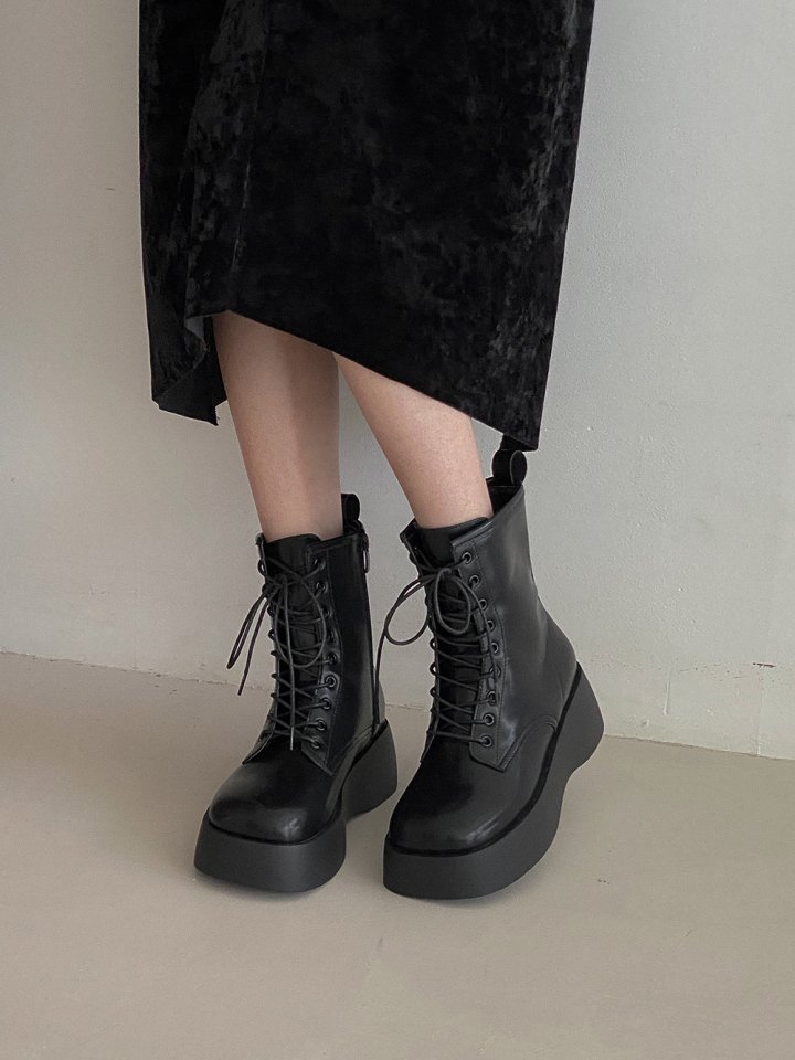 Vade - Korean Women Fashion - #womensfashion - Half Mid Square Walker Boots - 10
