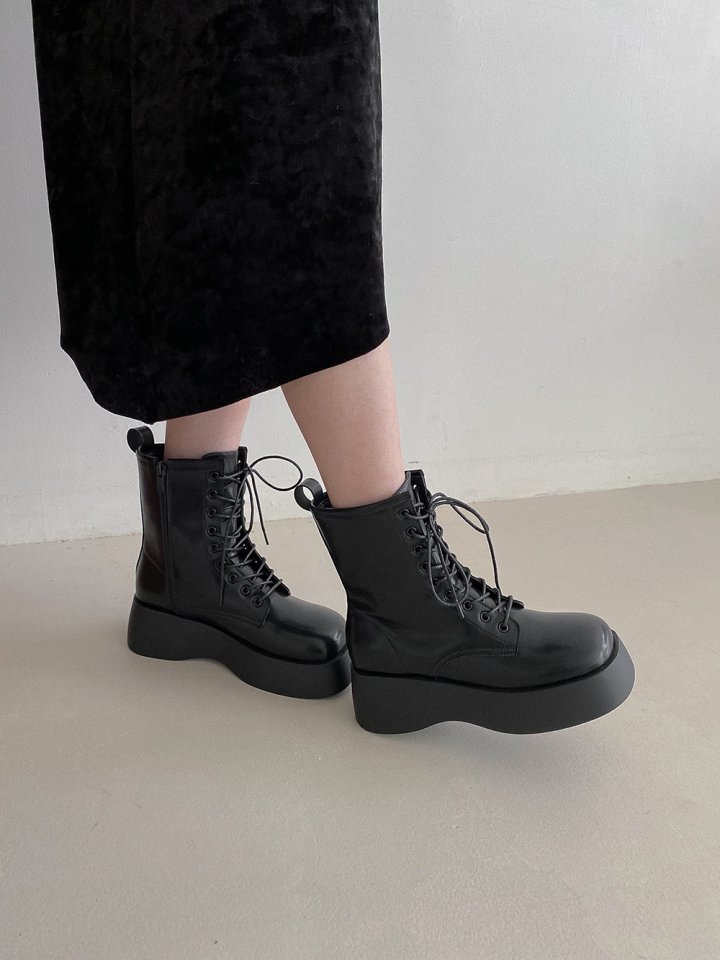 Vade - Korean Women Fashion - #womensfashion - Half Mid Square Walker Boots - 12