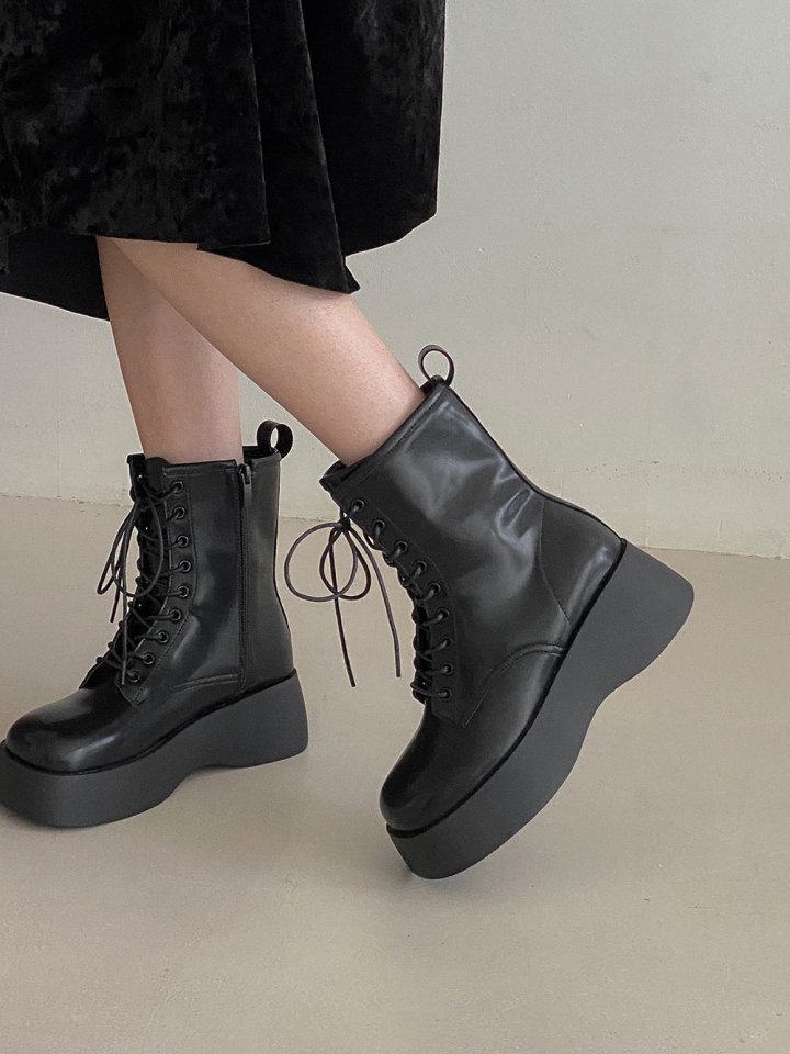 Vade - Korean Women Fashion - #womensfashion - Half Mid Square Walker Boots - 2