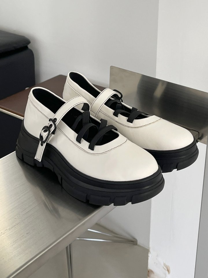 Vade - Korean Women Fashion - #momslook - Unique Mary Jane Loafers - 4