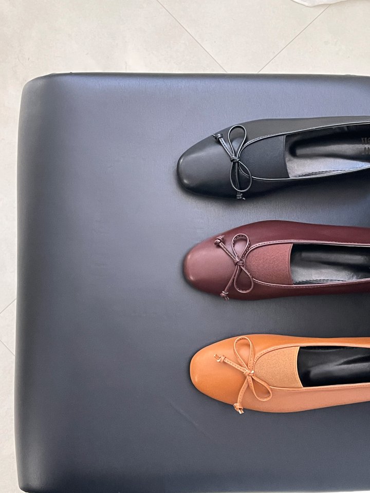 Vade - Korean Women Fashion - #womensfashion - Ribbon Round Flats - 8