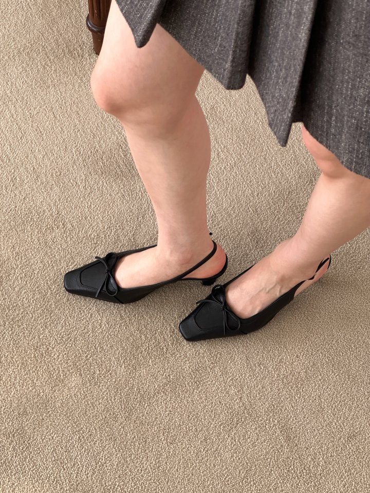 Vade - Korean Women Fashion - #womensfashion - Slim Ribbon Stiletto Mule Slingback Heels - 3