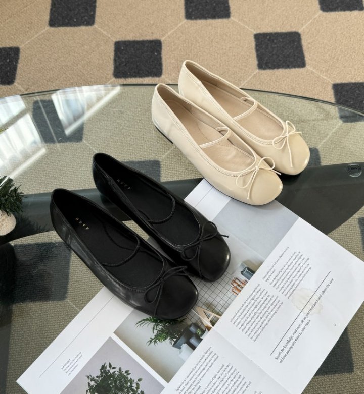 Vade - Korean Women Fashion - #womensfashion - Soft Cloud Ribbon Flats