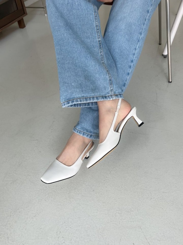 Vade - Korean Women Fashion - #womensfashion - Square Basic Slim Slingback Heels - 9