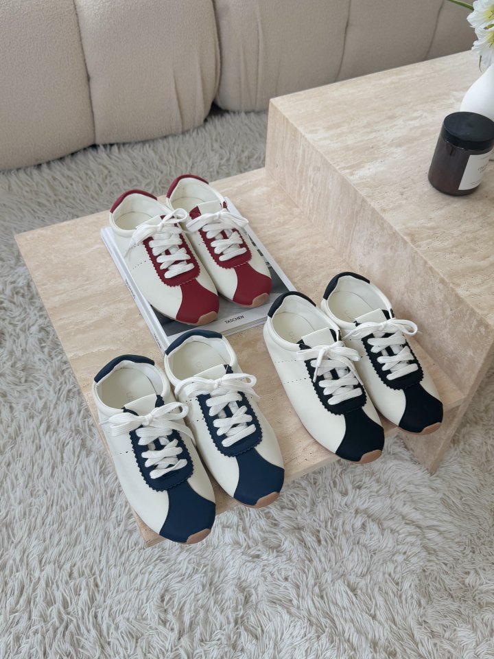 Vade - Korean Women Fashion - #womensfashion - Mu Slim Color Block Sneakers - 3