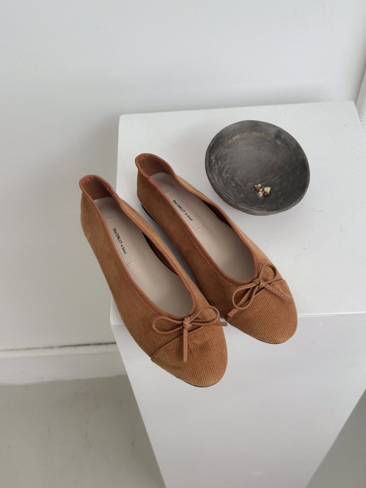Vade - Korean Women Fashion - #womensfashion - Ribbon Square Basic Flats - 12