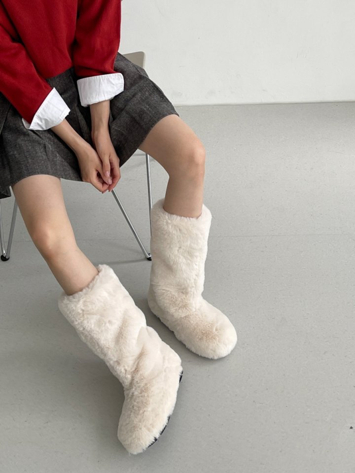 Vade - Korean Women Fashion - #womensfashion - Mid Half Air Suede Police Boots - 11