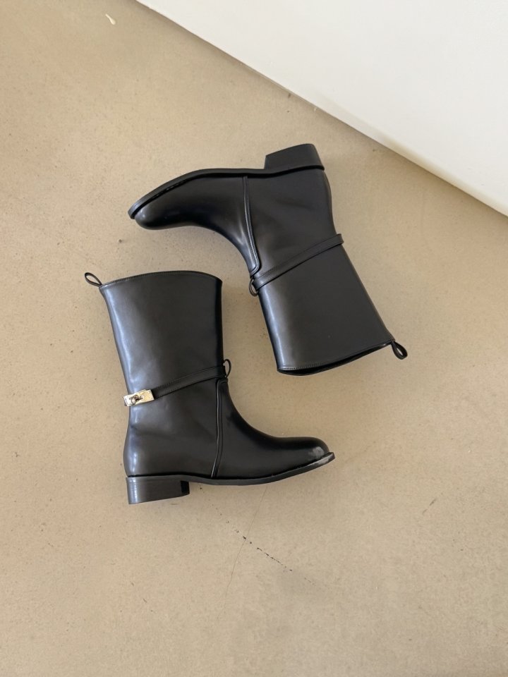 Vade - Korean Women Fashion - #womensfashion - Buckle Round Half Mid Boots - 6