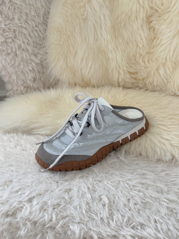 Vade - Korean Women Fashion - #womensfashion - Slip-On Sneakers - 7