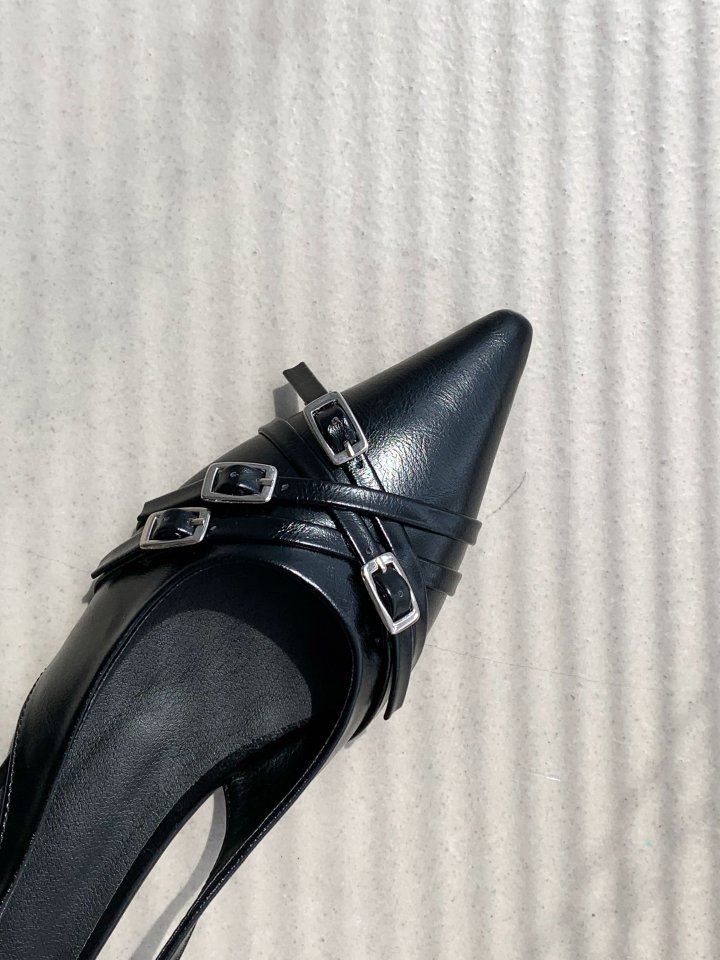 Vade - Korean Women Fashion - #womensfashion - Stiletto Buckle Strap Low Heel - 7