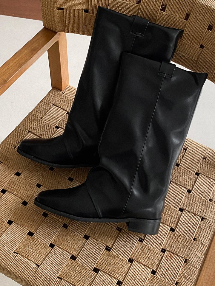 Vade - Korean Women Fashion - #womensfashion - Basic Round Mid Half Boots - 2