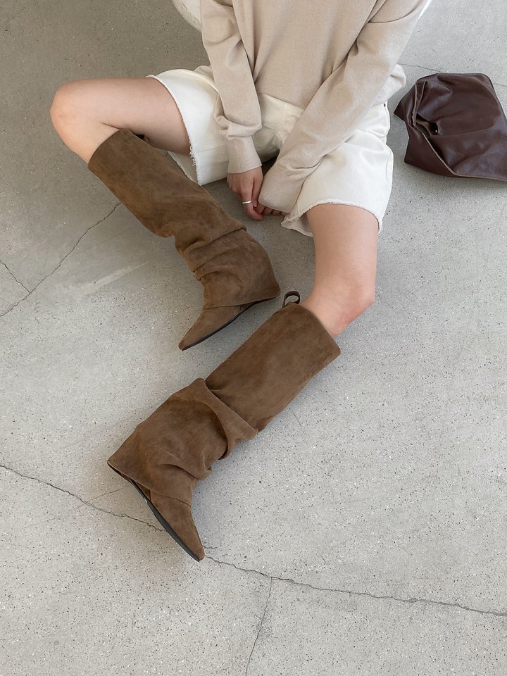 Vade - Korean Women Fashion - #womensfashion - Pleated Mid Half Boots - 7