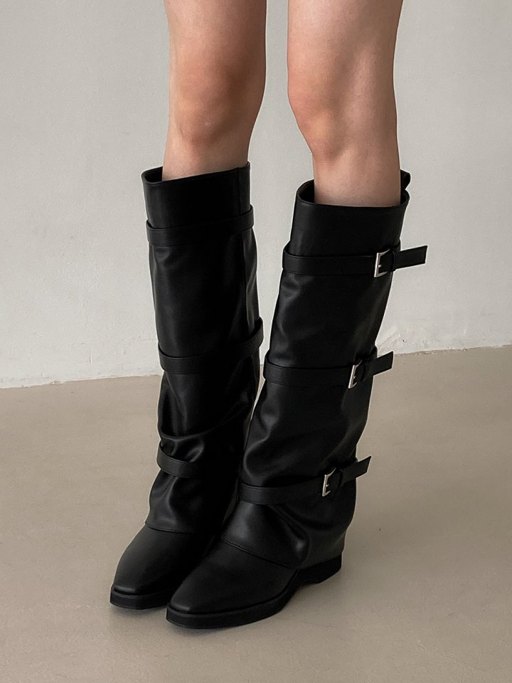 Vade - Korean Women Fashion - #womensfashion - Buckle Velcro Round Boots - 5
