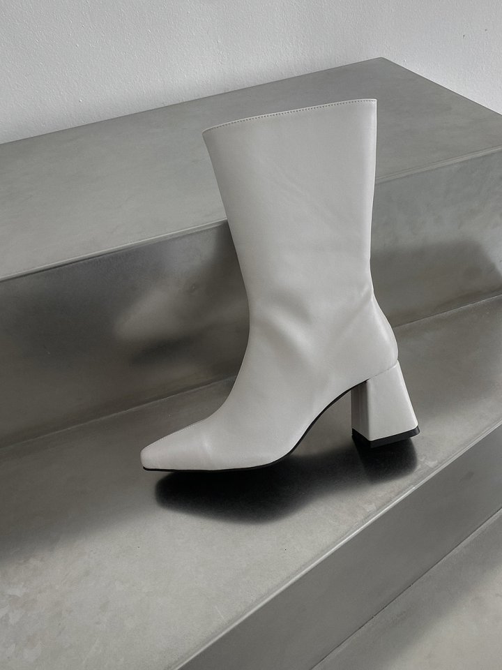 Vade - Korean Women Fashion - #womensfashion - Mid Half Boots - 2