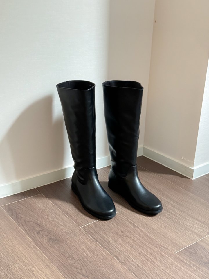 Vade - Korean Women Fashion - #womensfashion - Basic Firm Mid Half Boots - 5