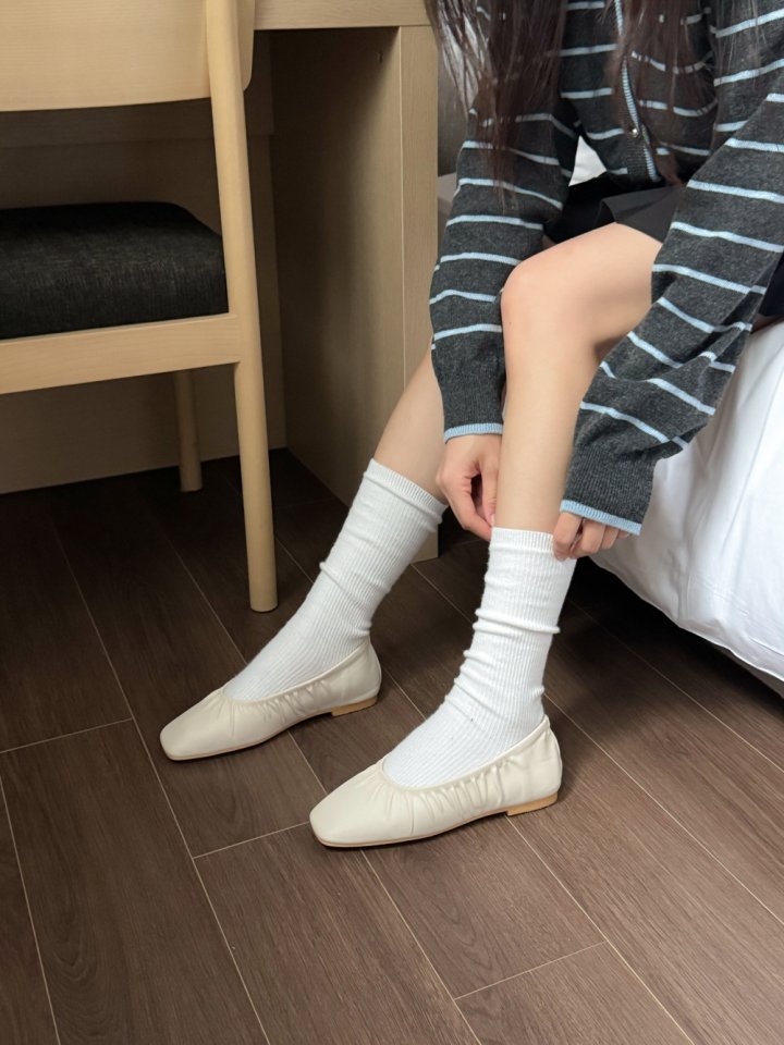Vade - Korean Women Fashion - #womensfashion - FW Square Flats - 10