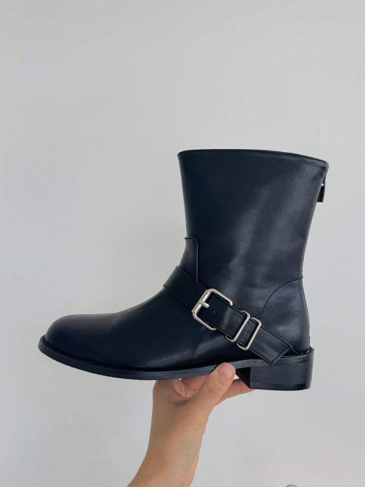 Vade - Korean Women Fashion - #womensfashion - Velcro Ankle Boots - 10
