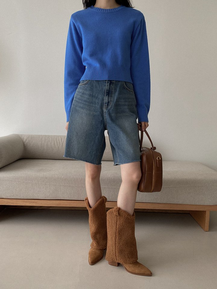 Vade - Korean Women Fashion - #womensfashion - V-Cut Half Mid Boots - 6