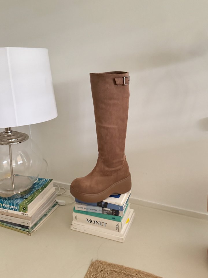 Vade - Korean Women Fashion - #womensfashion - Platform Half Mid Suede Boots - 5