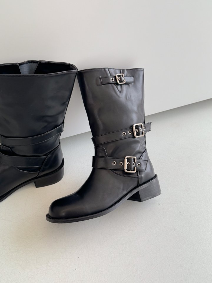 Vade - Korean Women Fashion - #womensfashion - Half Buckle Boots - 5