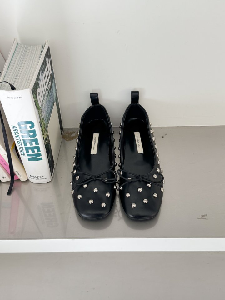 Vade - Korean Women Fashion - #womensfashion - Studded Dot Flats - 3