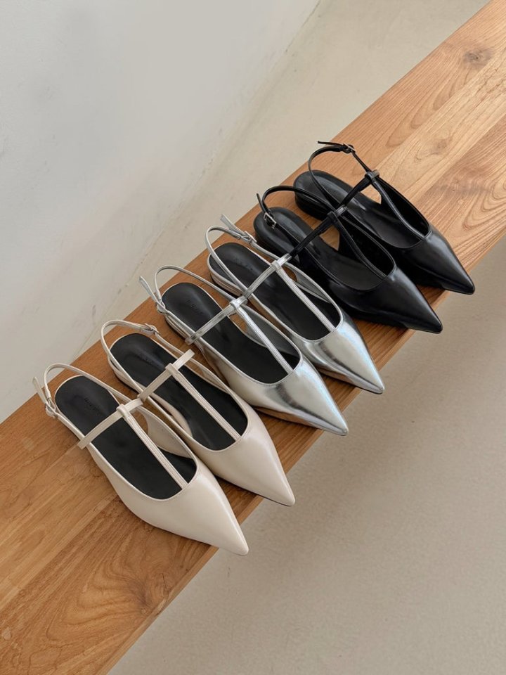 Vade - Korean Women Fashion - #womensfashion - Low Heel Stiletto Slingback Heels