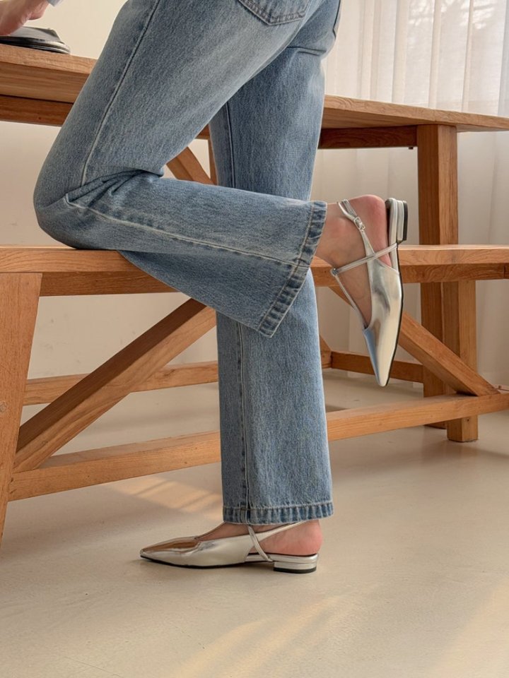 Vade - Korean Women Fashion - #womensfashion - Low Heel Stiletto Slingback Heels - 9