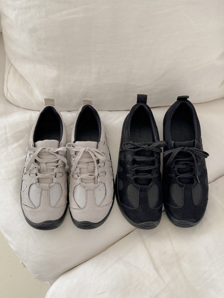 Vade - Korean Women Fashion - #womensfashion - Round Soft Sneakers - 2