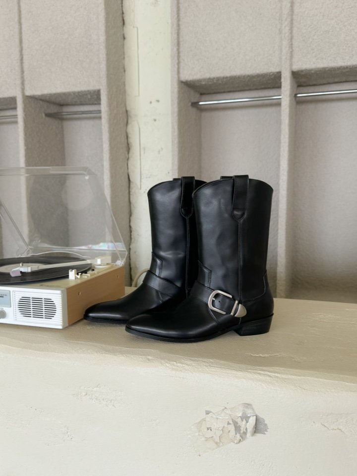 Vade - Korean Women Fashion - #womensfashion - Buckle Rider Boots - 5