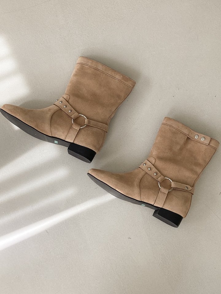 Vade - Korean Women Fashion - #womensfashion - Rider Suede Round Mid Half Boots - 10